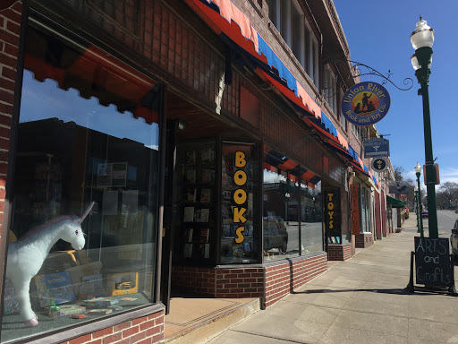 Toy Store «Union River Book & Toy Co», reviews and photos, 100 Main St, Ellsworth, ME 04605, USA