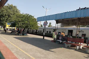 Thirumullaivoyal railway station image