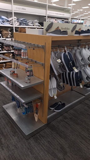 Department Store «Target», reviews and photos, 2199 MN-36, North St Paul, MN 55109, USA