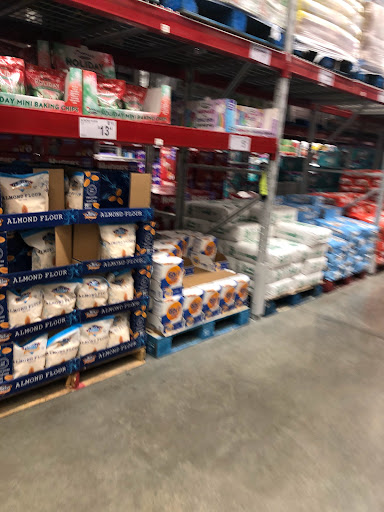 Warehouse club «Sams Club», reviews and photos