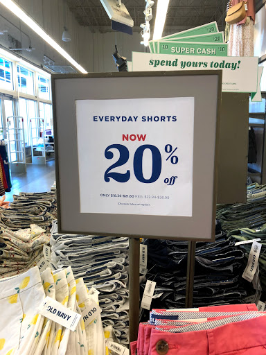 Clothing Store «Old Navy», reviews and photos, 2100 S University Dr, Davie, FL 33324, USA
