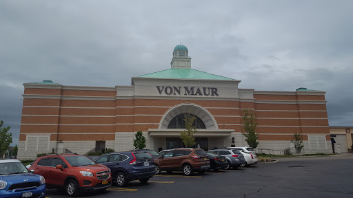 Von Maur Eastview, 300 Eastview Mall, Victor, NY 14564, USA, 