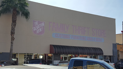 Thrift Store «Salvation Army Thrift Store», reviews and photos, 114 E Jackson Ave, Harlingen, TX 78550, USA