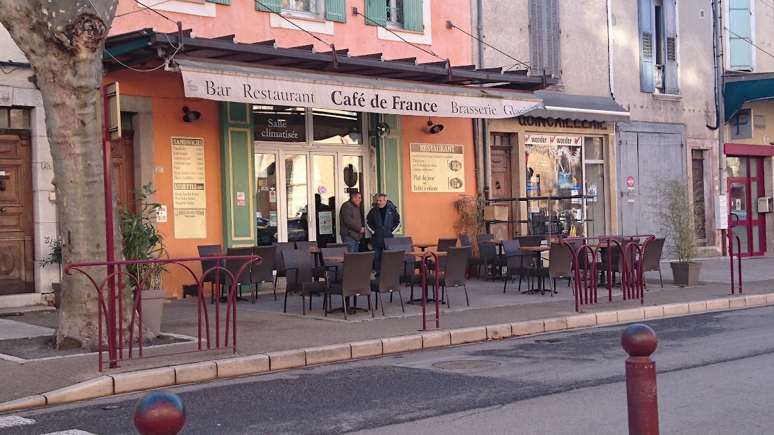 Café De France à Riez (Alpes-de-Haute-Provence 04)