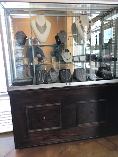 Jewelry Store «La Quinta: Jewel Master Jewelers», reviews and photos, 79-795 CA-111 #101, La Quinta, CA 92253, USA