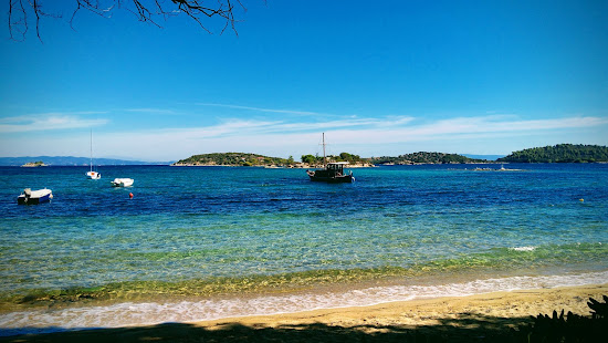 Karagatsi beach