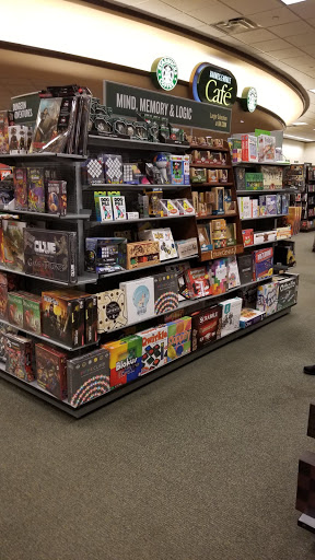 Book Store «Barnes & Noble Booksellers», reviews and photos, 118 E Broadway #238, Bloomington, MN 55425, USA