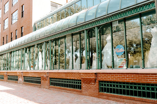 Flutter Bridal Boutique, 43 NE Main St Suite 141, Minneapolis, MN 55414, USA, 