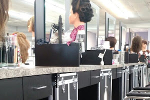 Lindsey Institute Of Cosmetology