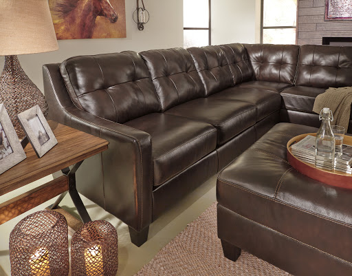 Furniture Store «Highland Park Furniture & Mattress Outlet», reviews and photos, 8800 E Adamo Dr, Tampa, FL 33619, USA