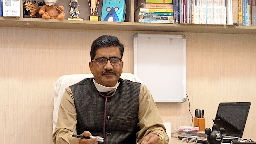 Dr Rishikant Ojha