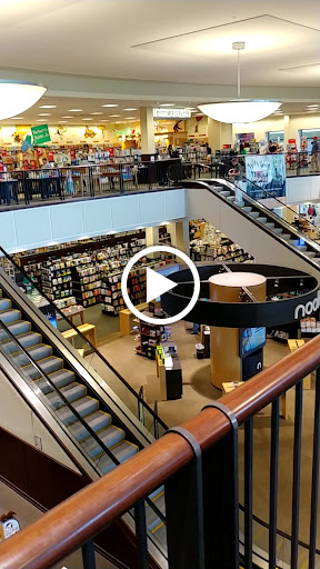 Book Store «Barnes & Noble», reviews and photos, 3 S Tunnel Rd, Asheville, NC 28805, USA