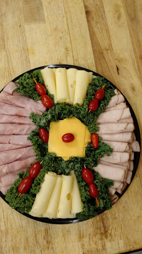 Grocery Store «Super Foodtown of East Stroudsburg», reviews and photos, 232 Fox Run Ln, East Stroudsburg, PA 18302, USA