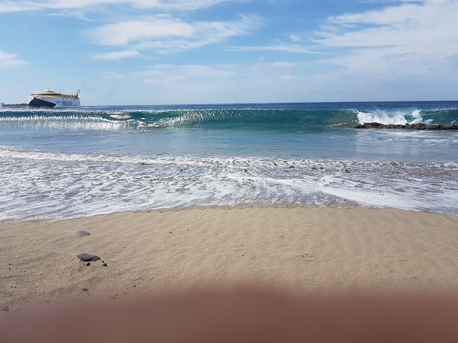 Valokuva Playa Las Coloradasista. puhtaustasolla korkea