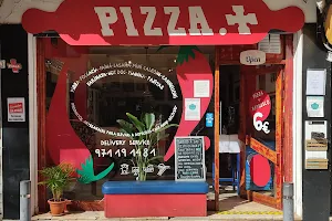 Pizza Y Más image