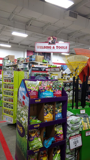Home Improvement Store «Tractor Supply Co.», reviews and photos, 3350 N Central Expy, McKinney, TX 75071, USA
