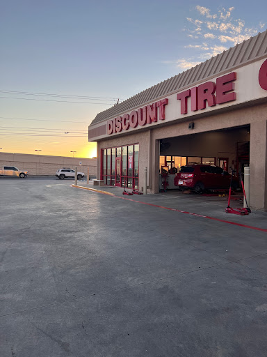Discount Tire Store - Leon Valley, TX, 6221 Bandera Rd, Leon Valley, TX 78238, USA, 