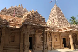 Kolanupaka Swetamber Jain Mandir image