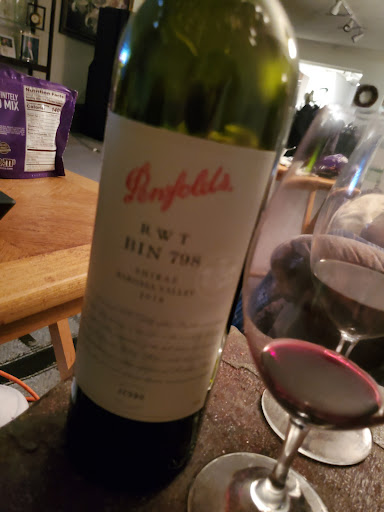 Wine Store «Napa Valley Wine & Cigar», reviews and photos, 161 Silverado Trail, Napa, CA 94559, USA