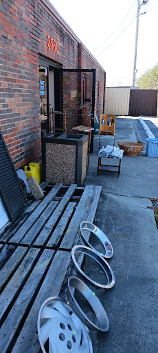 Thrift Store «Hilltoppers Inc Thrift Store», reviews and photos, 154 E 1st St, Crossville, TN 38555, USA