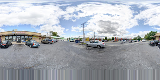 Laundromat «SuperSuds», reviews and photos, 911 S Duke St, Lancaster, PA 17602, USA