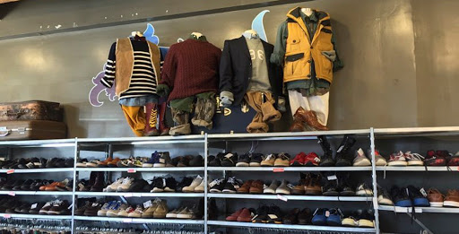 Used Clothing Store «Buffalo Exchange Charlotte», reviews and photos, 1521 Central Ave, Charlotte, NC 28205, USA