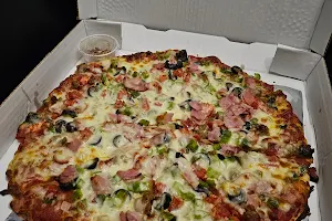 Vesuvio Pizza image