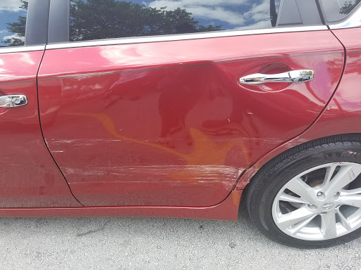 Auto Body Shop «DJ Auto Collision Center», reviews and photos, 17080 NW 3rd Ave, North Miami Beach, FL 33169, USA