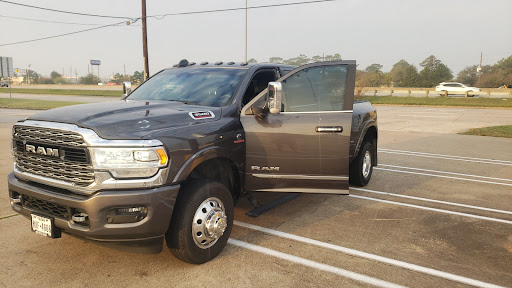 Car Dealer «Texan Dodge Chrysler Jeep Ram», reviews and photos, 18555 Eastex Freeway Service Rd, Humble, TX 77338, USA
