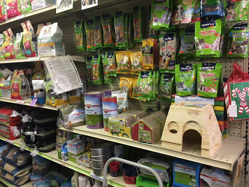 Pet Supply Store «Pet Headquarters», reviews and photos, 501 E Main St B, Palmyra, PA 17078, USA