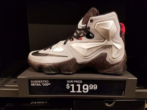 Shoe Store «Nike Factory Store», reviews and photos, 2692 Madison Rd, Cincinnati, OH 45208, USA