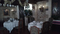 Atmosphère du Restaurant gastronomique Auberge du Daguet à Vieux-Moulin - n°8