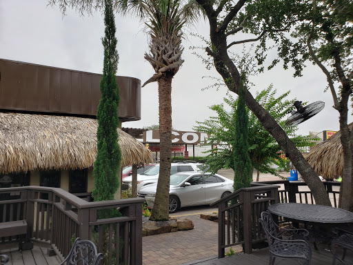 Car Wash «Bellaire Car Wash & Auto Salon», reviews and photos, 5803 Bellaire Blvd, Houston, TX 77081, USA