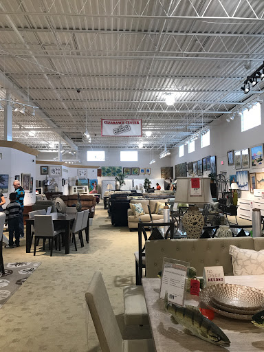 Furniture Store «Furniture Warehouse - Bradenton», reviews and photos, 1100 Cortez Rd W, Bradenton, FL 34207, USA