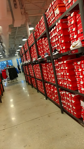 Clothing Store «Nike Factory Store», reviews and photos, 2700 FL-16 #701, St Augustine, FL 32092, USA