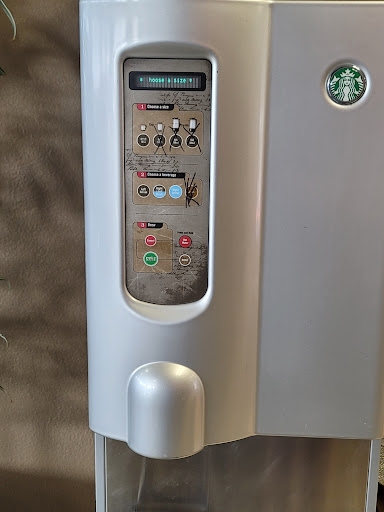 Chrysler Dealer «Moore Chrysler Jeep», reviews and photos, 8600 W Bell Rd, Peoria, AZ 85382, USA