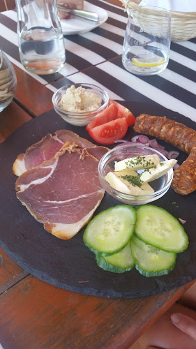 Comentarii opinii despre Várkert Termál Camping