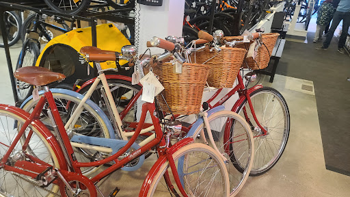 Bicycle Store «Cycle Loft», reviews and photos, 43 Middlesex Turnpike, Burlington, MA 01803, USA