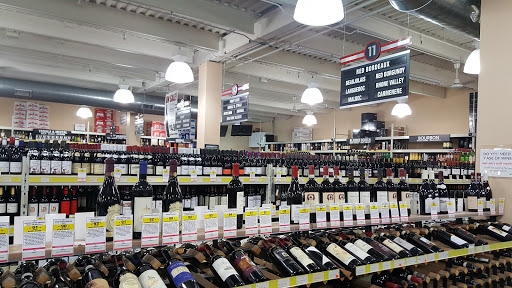 Wine Store «Westchester Wine Warehouse», reviews and photos, 53 Tarrytown Rd, White Plains, NY 10607, USA