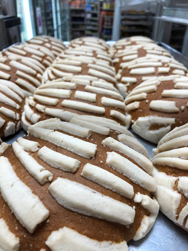 Grocery Store «La Superior», reviews and photos, 2213 Carmack Blvd, Columbia, TN 38401, USA