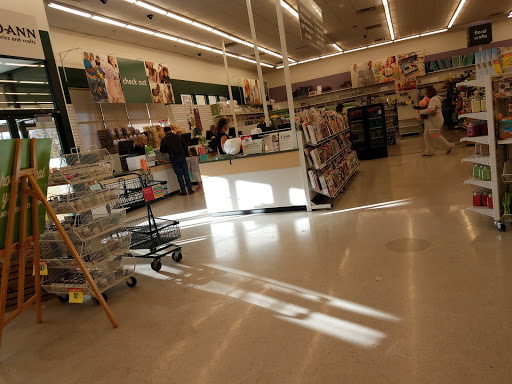 Fabric Store «Jo-Ann Fabrics and Crafts», reviews and photos, 302 N Marketplace Dr, Centerville, UT 84014, USA