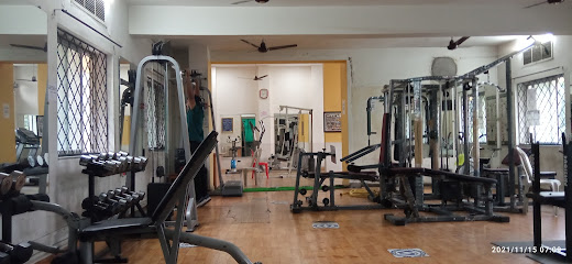 MW gym - 202, Amravati Rd, Bharatnagar, Nagpur, Maharashtra 440001, India