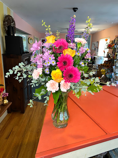 Florist «Jasmine Flowers & Gifts», reviews and photos, 1722 E Bijou St, Colorado Springs, CO 80909, USA