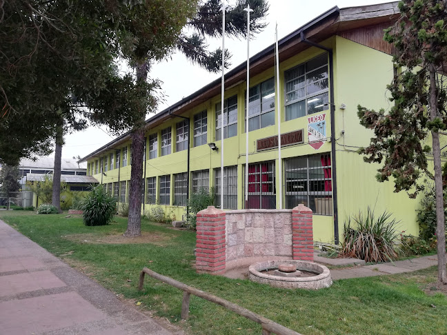 Opiniones de Liceo Santa Cruz en Santa Cruz - Escuela