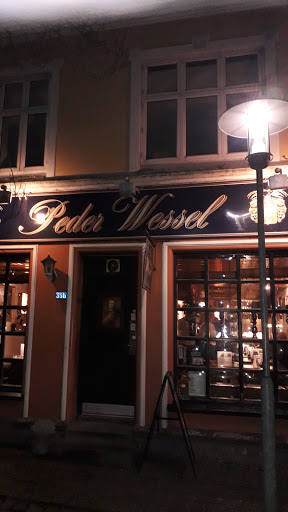 Peder Wessel v/Lisbeth Wagner in Frederikshavn, Viborg