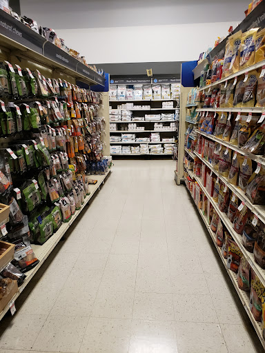 Pet Supply Store «PetSmart», reviews and photos, 8111 Brier Creek Pkwy, Raleigh, NC 27617, USA