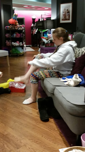 Boutique «Allegro Dance Boutique», reviews and photos, 104 S Cook St, Barrington, IL 60010, USA