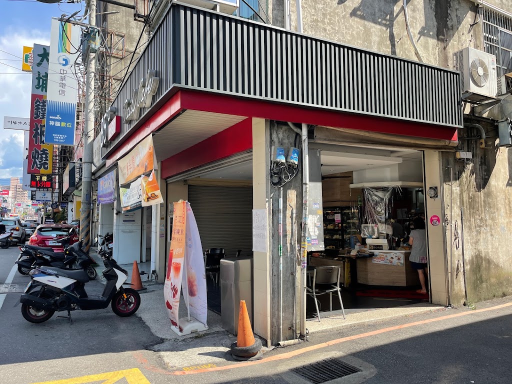 85度 C咖啡蛋糕飲料麵包-竹東長春店 的照片