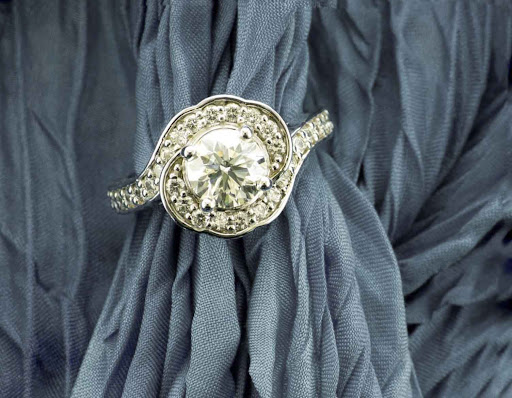 Jewelry Store «ER Sawyer Jewelers», reviews and photos, 638 4th St, Santa Rosa, CA 95404, USA