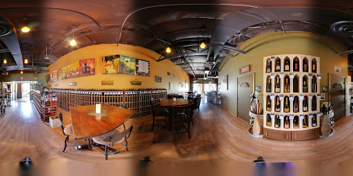 Bar «Grapeables Wine Bar & Lounge», reviews and photos, 12645 N Saguaro Blvd # 9, Fountain Hills, AZ 85268, USA
